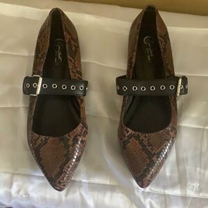 Snakeskin Printed  Flats